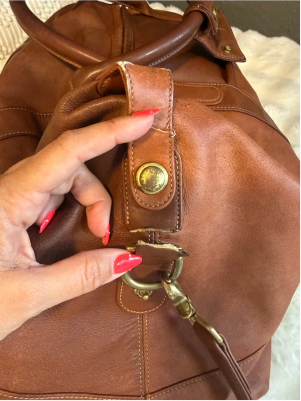 Preowned , vintage 1990s Coach British Tan leather cabin duffle bag
